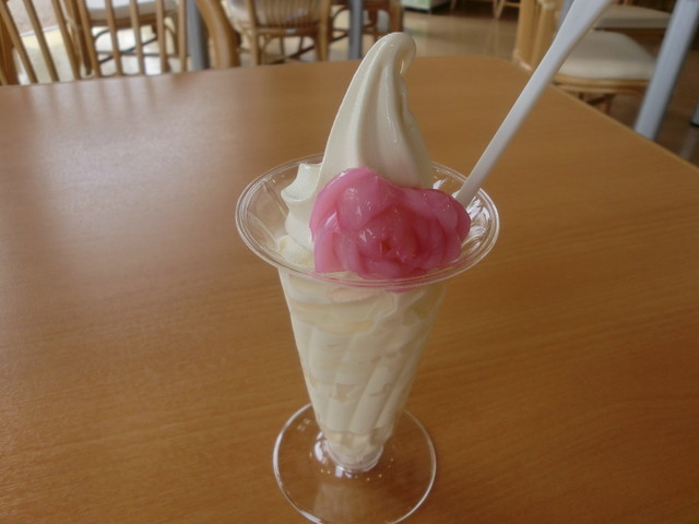 どんでん平ゆり園 萩生 その他 食べログ どんでん平ゆり園 萩生 その他 食べログ