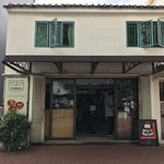 Lord Stow’s Bakery - 