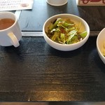 Sousaku Baru Atashinchi - スープ・サラダ・お新香