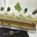 トシ・ヨロイヅカ アトリエ - 