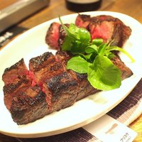 熟成和牛ステーキグリルド エイジング・ビーフ 横浜店 - ランプ200g、ブリスケ200g