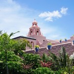 Noi Thai Cuisine - 太平洋のピンクパレスと呼ばれるロイヤルハワイアンホテル