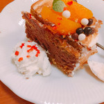 ビストロ ロベン - ケーキの断面♪