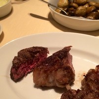 37 Steakhouse & Bar - 