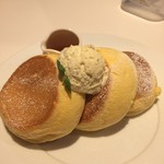 幸せのパンケーキ 梅田茶屋町店 - 