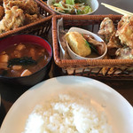 南風亭 - とんかつ定食  サラダあん味噌汁