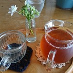 MECCO　CAFE - ランチの芒果紅茶(まんごーこうちゃ)