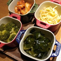 大衆肉酒場 こだわり米 匠 - 前菜盛り