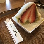 夢菓房たから - いちご大福_2017年5月