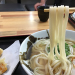 麺匠 くすがみ - 持ちあげてみた