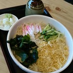 更科 - 冷やしタヌキ蕎麦 大盛り