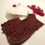 コントワール ミサゴ - ランチ+デザート 1600円 のガトーショコラ フランボワーズと生クリーム添え