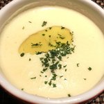 コントワール ミサゴ - ランチ+デザート 1600円 の薩摩芋のスープ