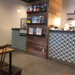 Books & Cafe HANON - 