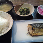 與八郎 - 焼き魚(塩サバ)定食