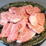 Yakiniku Resutoran Danshaku - 特選カルビ 1人前 980円　※写真は2人前です