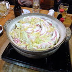 やきとり屯 - 豚バラ白菜鍋