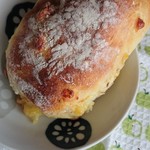 ホームメイド メルシー - クミンとチーズのチャバタ￥252