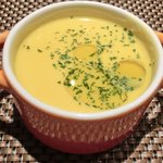 ランチ+デザート 1600円 の薩摩芋のスープ