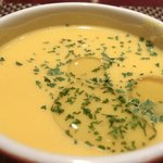 コントワール ミサゴ - ランチ+デザート 1600円 の薩摩芋のスープ