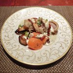 コントワール ミサゴ - ランチ+デザート 1600円 の豚ヒレ肉のカダイフ包み焼き アンチョビクリーム＆自家製ウスターソース