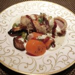 コントワール ミサゴ - ランチ+デザート 1600円 の豚ヒレ肉のカダイフ包み焼き アンチョビクリーム＆自家製ウスターソース