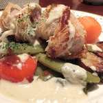 コントワール ミサゴ - ランチ+デザート 1600円 の豚ヒレ肉のカダイフ包み焼き アンチョビクリーム＆自家製ウスターソース