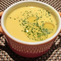 コントワール ミサゴ - ランチ+デザート 1600円 の薩摩芋のスープ