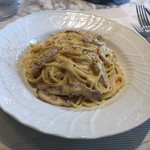【Piccolo Menu 】]（1800円税込）のパスタ、カルボナーラ。