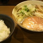 煮干らぁめん なかじま - もっと！こいにぼ（しょうゆ）　＋ライス