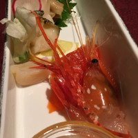 えりも亭LUXE - お刺身６点盛り（北寄貝 襟裳産真つぶ貝 帆立 サーモン 牡丹海老 海水雲丹)