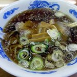 醤油家 おゝ田 - 黒醤油らーめん(こってり)