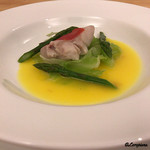 Ｊ一行樹 - 金目鯛と春甘藍 アスパラのサフランソース