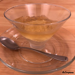 Ｊ一行樹 - かづの短角牛イチボのコンソメジュレと澄ましバター