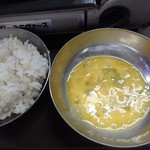 ホルモンまさる  - 麦飯は、お替り自由