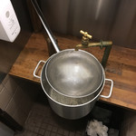 ラーメン一刻 - ちょっと変わったぁ⁉︎ トイレの洗面台