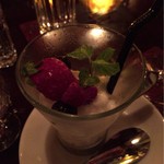 バー・バロン - 手作りデザート（シェイク）