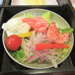 日本料理 かづみ野 - 朝食。サラダ。