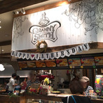 GRANNY SMITH APPLE PIE & COFFEE - 入口。テイクアウトは空いている…