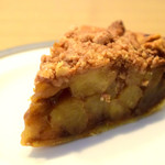 GRANNY SMITH APPLE PIE & COFFEE - ダッチ クランブル：ザクザクとした食感が、あとをひく。仄かな甘味が、それをアシスト
