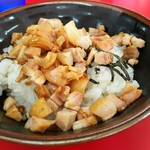 家系ラーメン王道 いしい - 半チャーシューまぶし。￥90  先日頂いた【とらきち家】さんのとほぼ同じ味で美味しい♪って当たり前か(´･ω･`; )