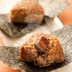 皿屋 福柳 - 料理写真:大人気「うなむす」２個入り540円