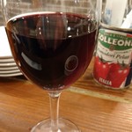 肉バルMoooh!! - 赤ワインをグラスでいただきました。