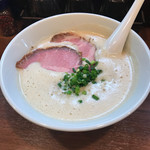 中華蕎麦 葛 - 出し蕎麦全景。