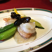 全聚徳 新宿店 - 鮑、海老の季節野菜香り炒め