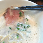 中華蕎麦 葛 - チャーシュー。