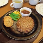 ガスト  - チーズINハンバーグ