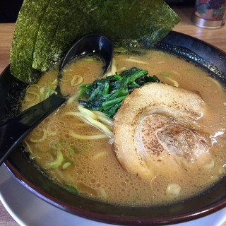 横浜家系ラーメン 春樹_0