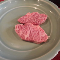 くいしんぼー山中 - 本日提供されるお肉の疲労