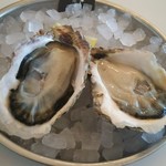 ガンボ＆オイスターバー ミント神戸店 - 予約サービスの岩ガキ